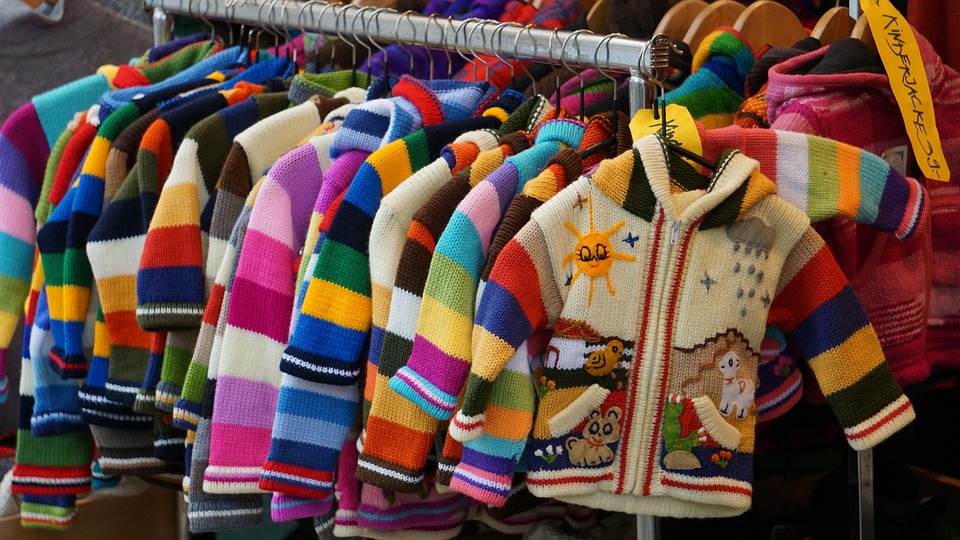 Какви детски дрехи да извадим за зимата в гардероба